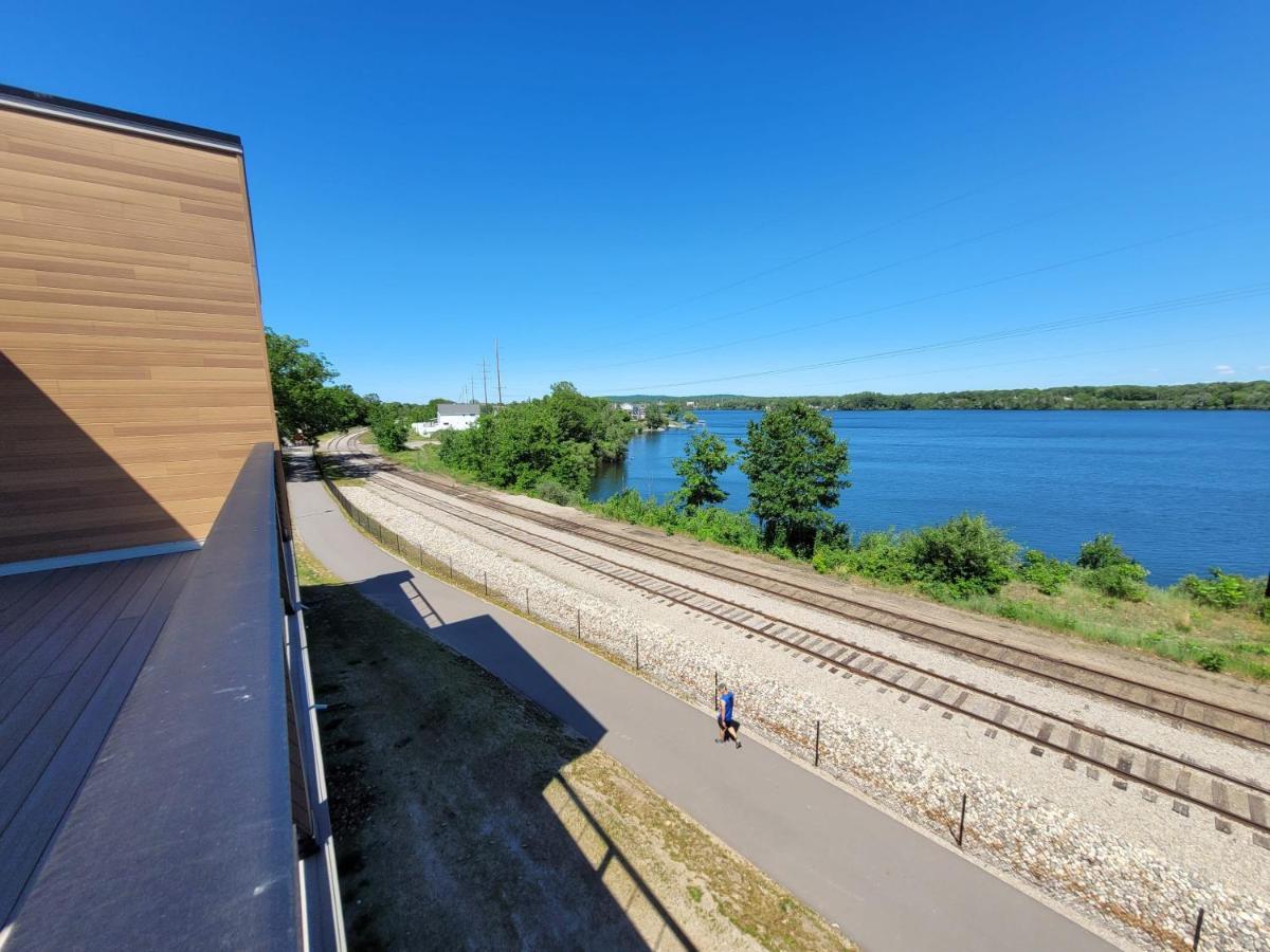Boardman Ridge Penthouse Close To Town Traverse City Exterior photo